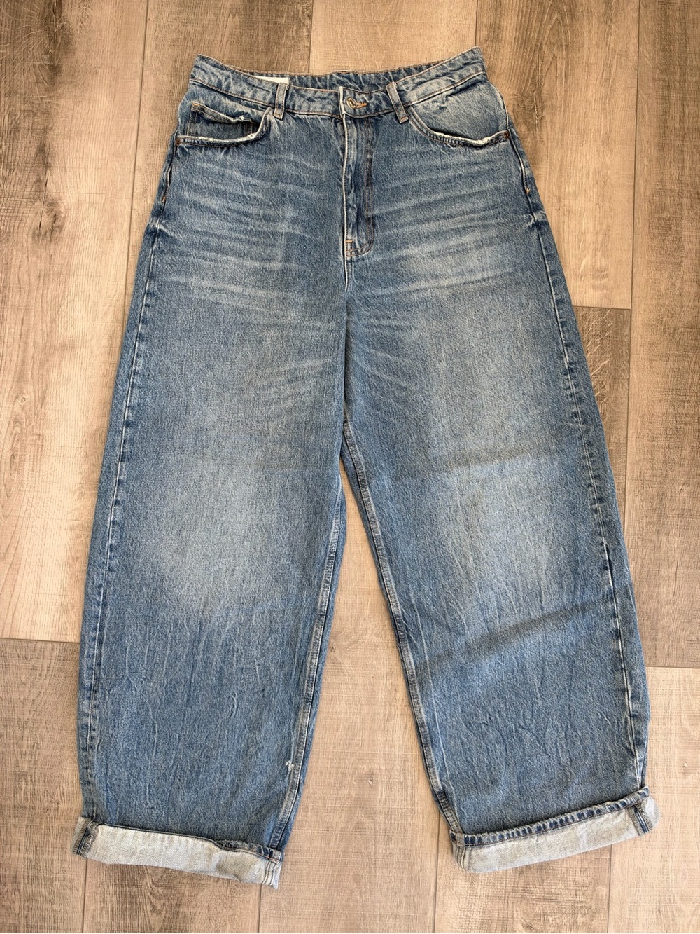 Zara Relaxed-Fit Women's Jeans